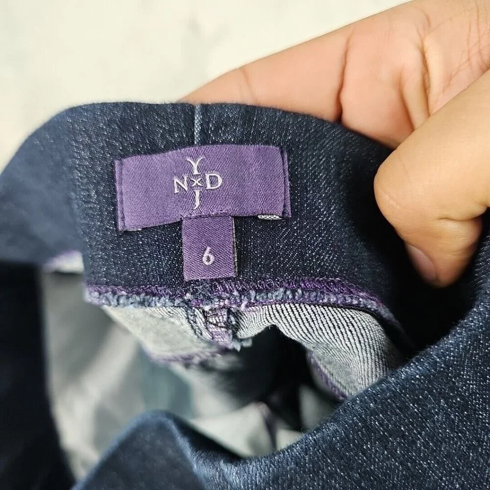 NYDJ Jeans Womens Size 6 Pull On Jegging Ankle Shapewear Slimming Stretch Denim - Picture 3 of 12